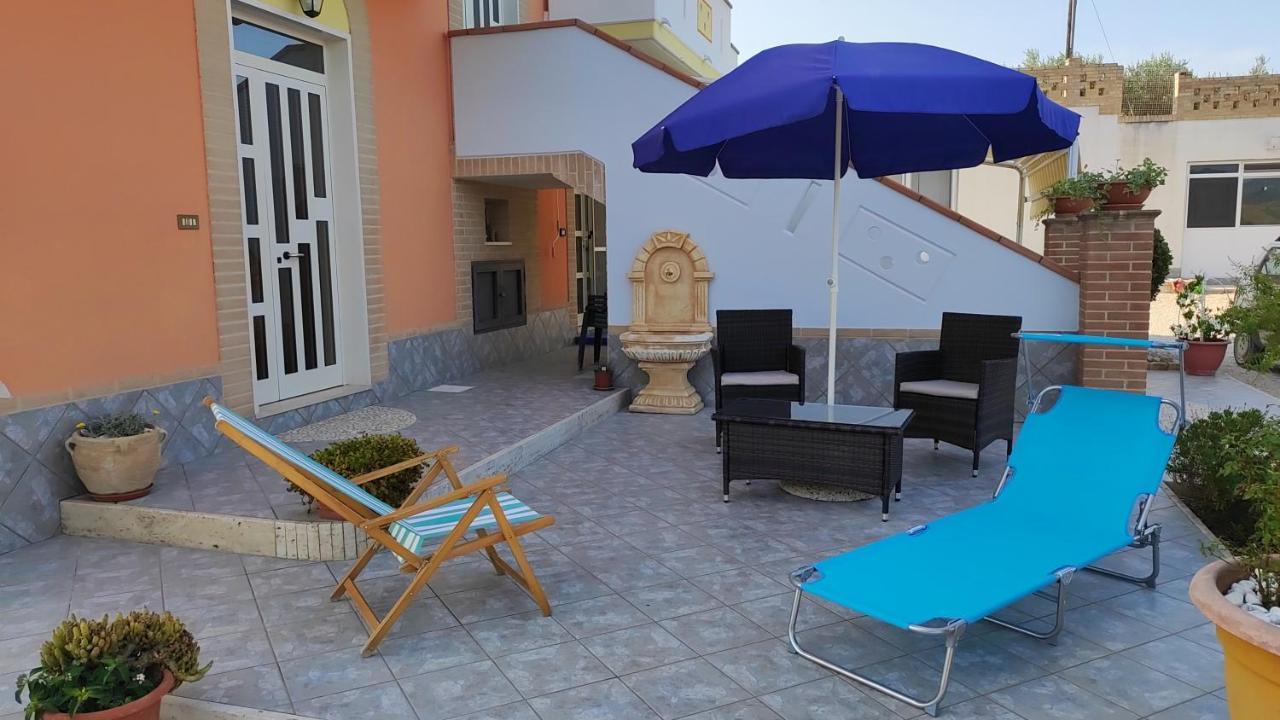 B&B I Tre Ulivi Morro d'Oro Ngoại thất bức ảnh